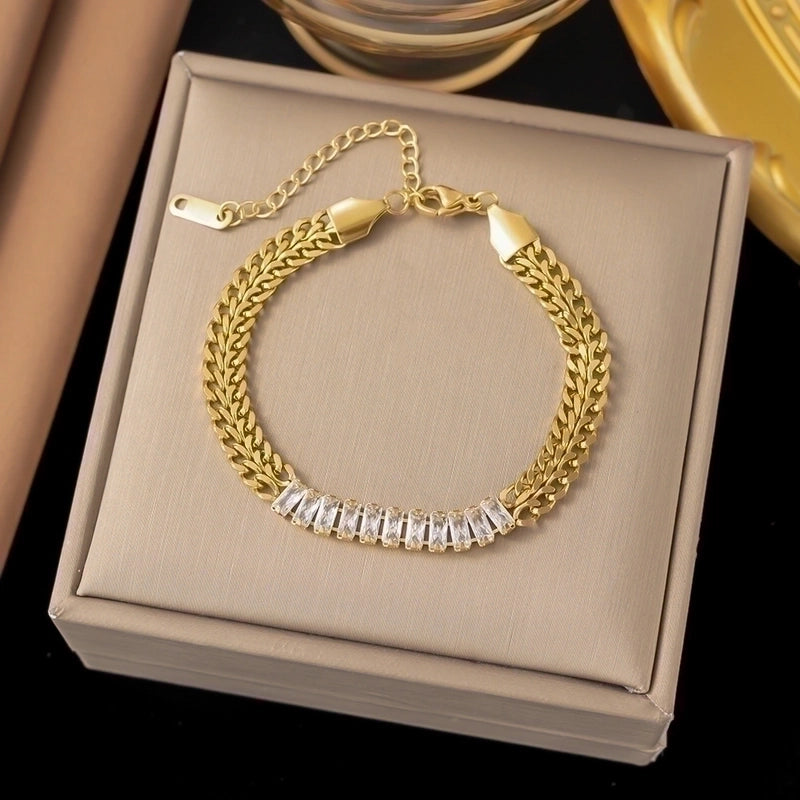 Elegantie Flair – Kristallen Kroon